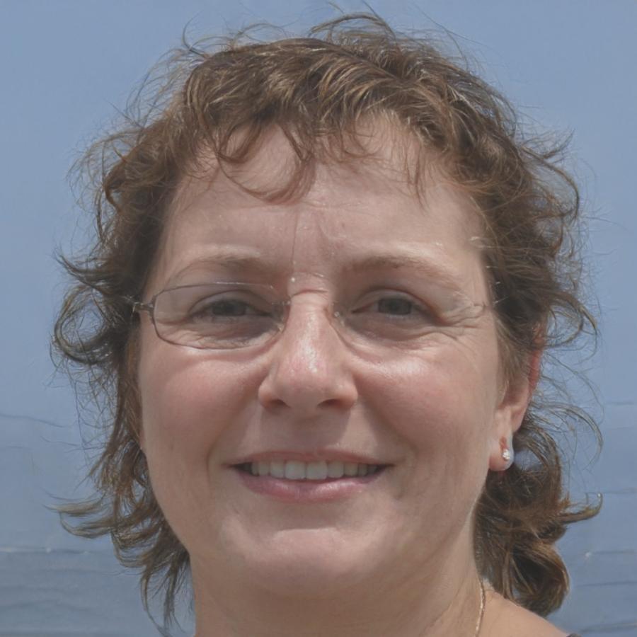 Esperanza Villalobos, Directora de Planificación Financiera